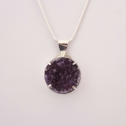 ST1188 Natural Amethyst in silver pendant
