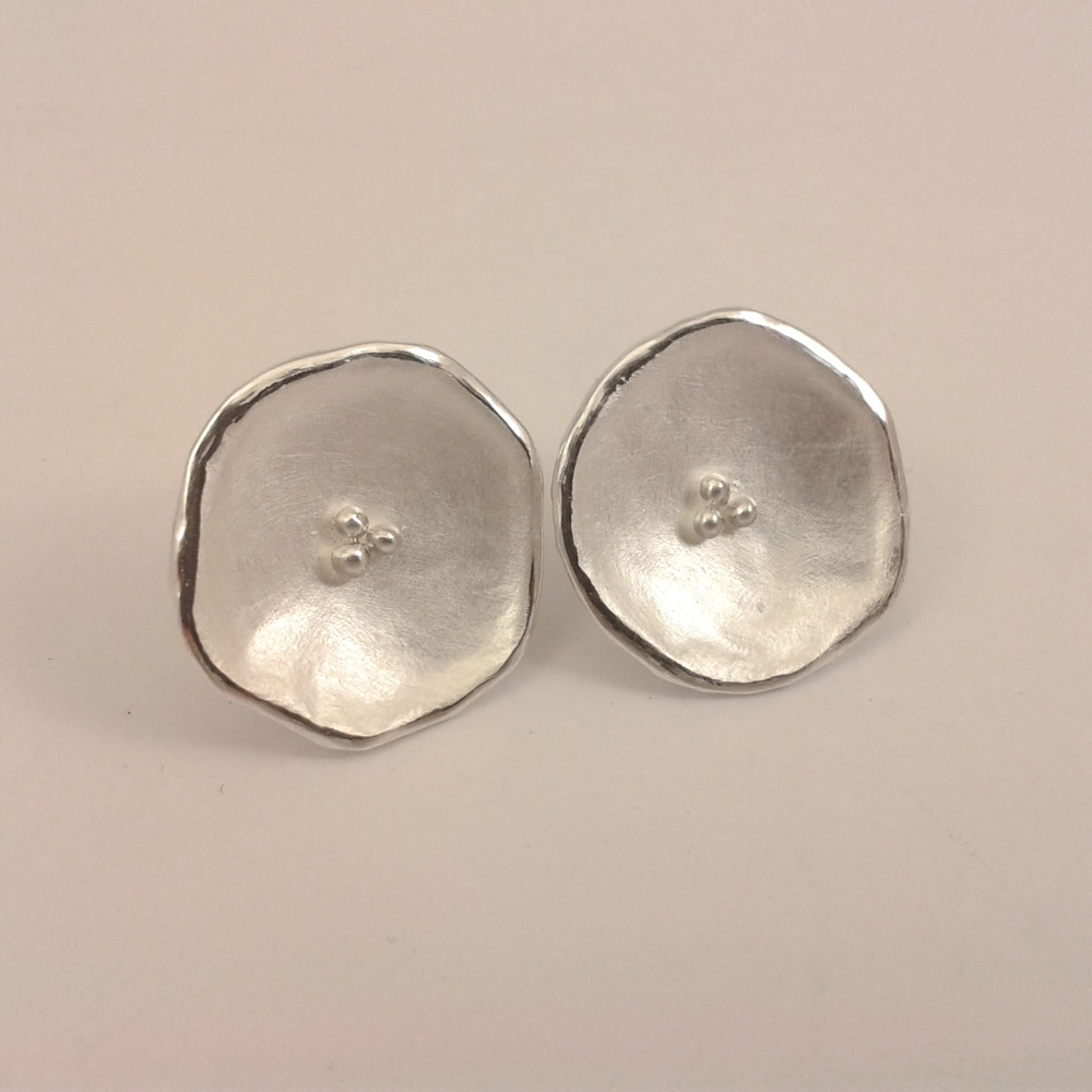 ST147 silver earrings