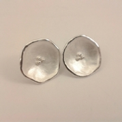 ST147 rolle edge flower earrings